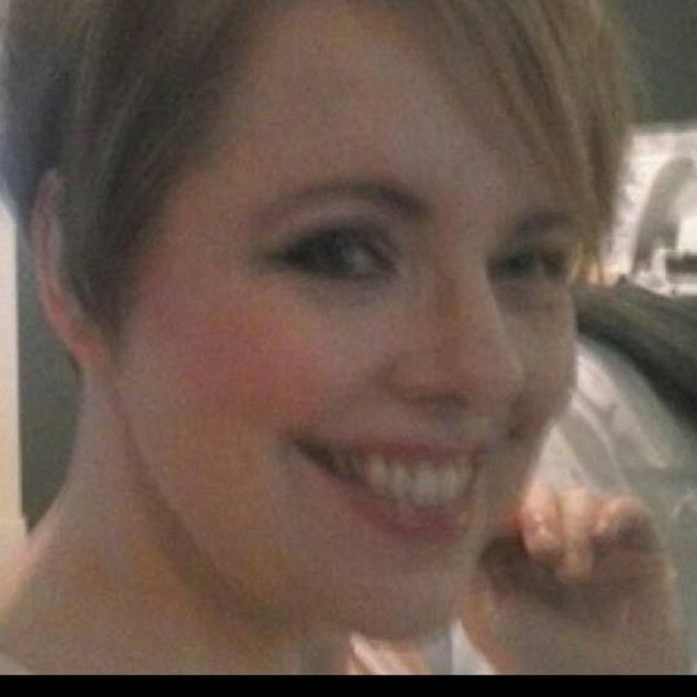 Meet your Posher, Hillary